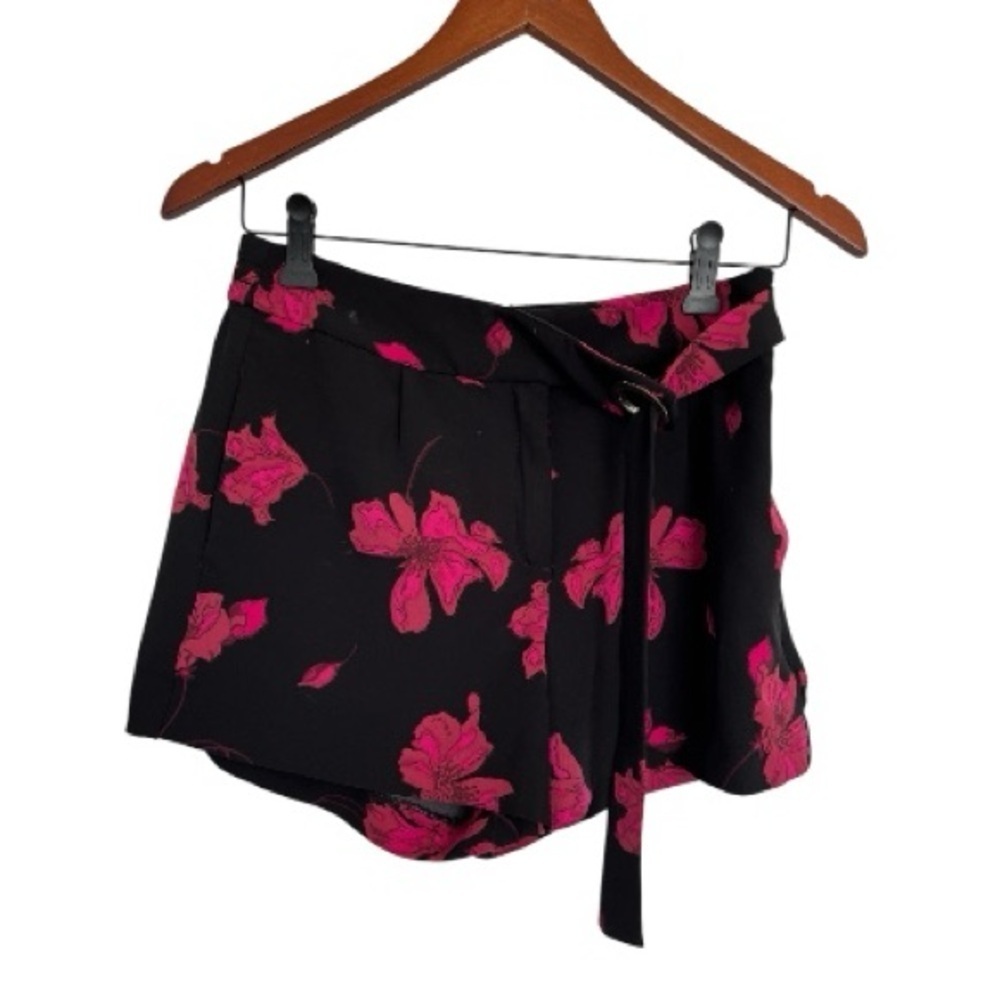Dynamite Black Shorts with Pink Floral Print and belt size small